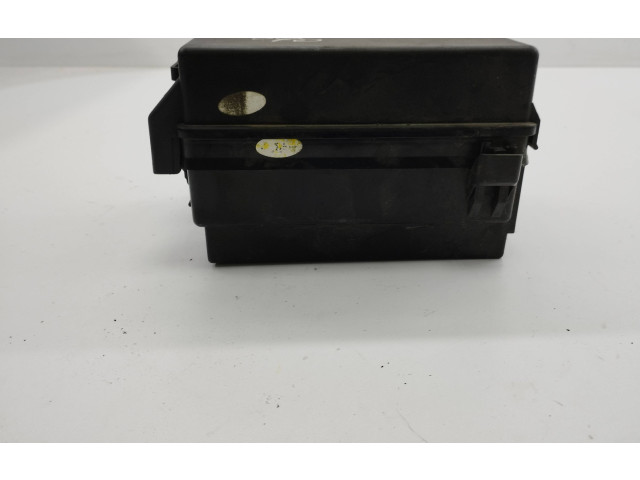 Блок предохранителей PA66TD30 KIA Carens I