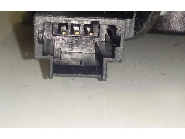 Моторчик заднего дворника 0390201847    Renault Twingo I