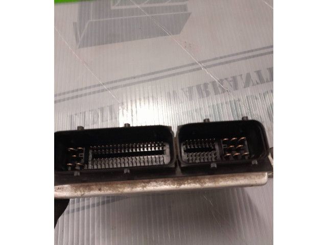 Блок управления двигателя 038906012FK Volkswagen Golf IV