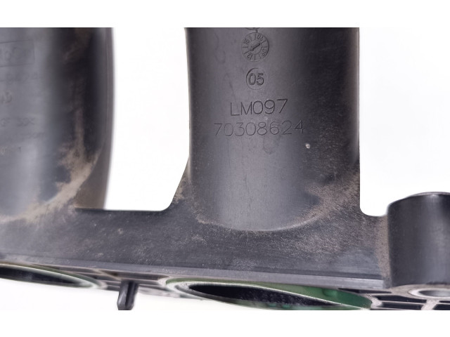 Всасывающий коллектор 7G9N9424AD, 70308624   Volvo XC60    