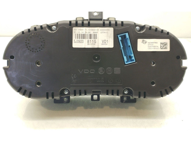 Спидометр (приборный щиток) 5J0920811G, 04831101473944128   Skoda Fabia Mk3 (NJ)   