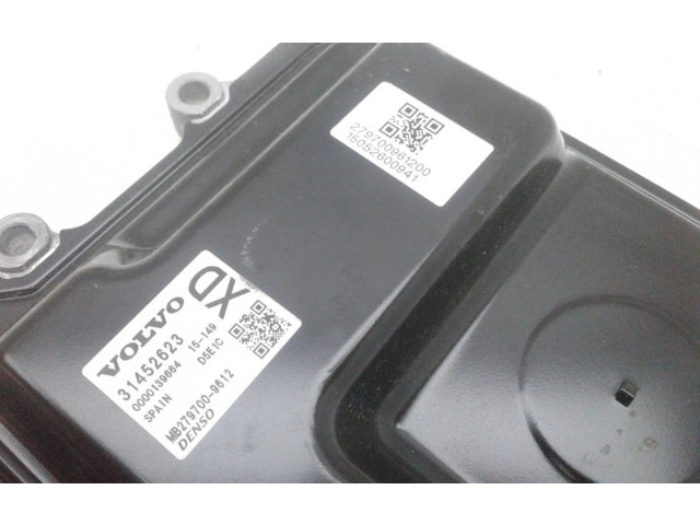 Блок управления впрыском 31452623, 31452623   Volvo V70