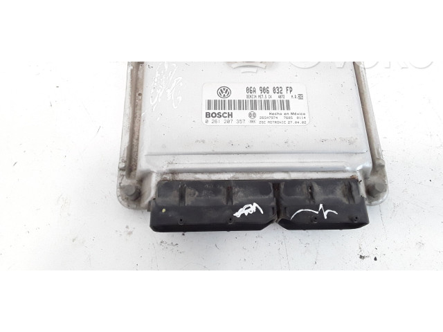 Блок управления двигателя 06A906032   Volkswagen Bora