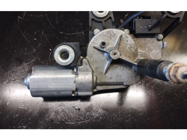 Моторчик заднего дворника 1T0955711    Volkswagen Touran I