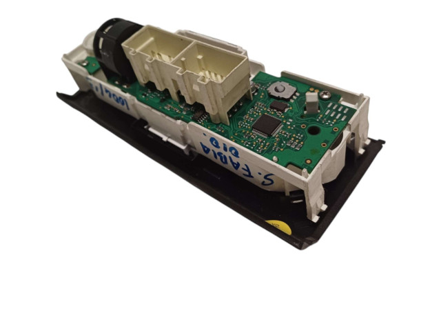 Блок управления климат-контролем 5J0820045B, 5J0820045B Skoda Fabia Mk2 (5J)