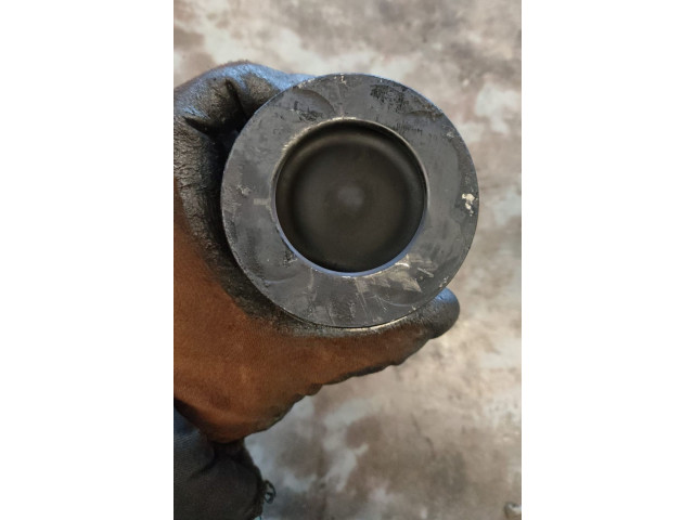  Поршень с шатуном    Nissan X-Trail T32  