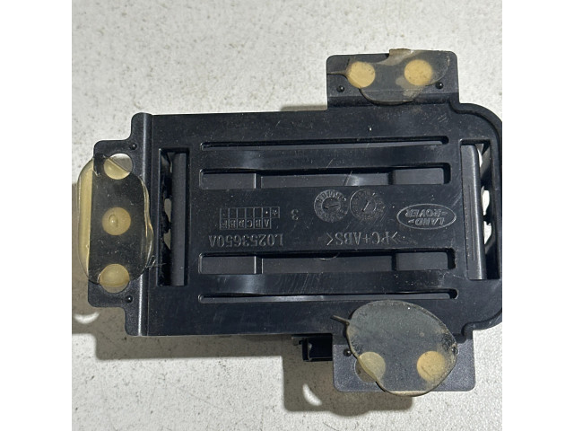 Řídící jednotka FK7215K602BA   Jaguar F-Pace 2017