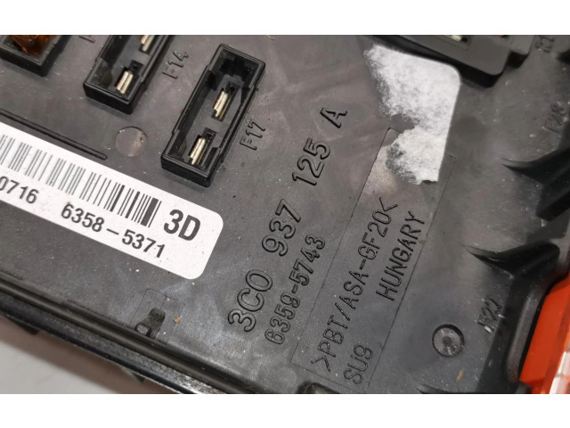 Блок предохранителей 3C0937125A Audi Q3 8U