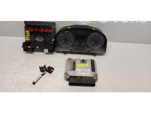 Řídící jednotka 03G906021PD, 0281014073   Volkswagen Caddy 2010