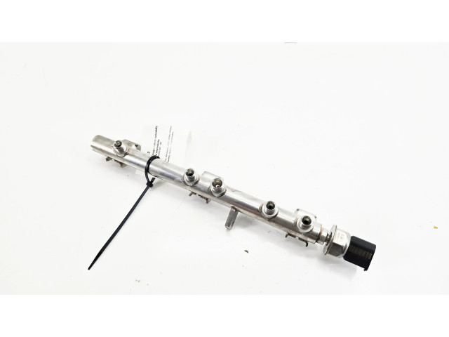 Vstřikovací lišta 7562474, 756247403 BMW 3 E92 E93 pro benzínový motor 2.0 N43B20A