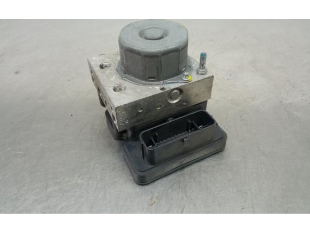 Блок АБС 476605492R   Renault  Clio IV  2012 -  года