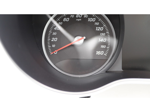 Přístrojová deska  Mercedes-Benz C W205 2016 A2059008729, A2059027514  