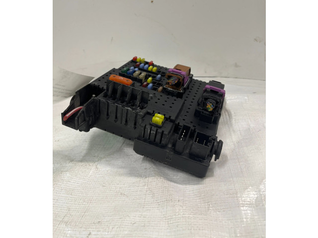 Блок предохранителей 30728512, 00006334963 Volvo XC90