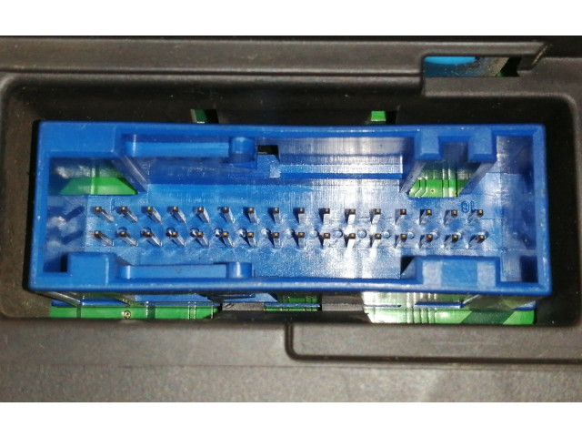 Přístrojová deska Audi A8 S8 D3 4E 2003 4E0920900E