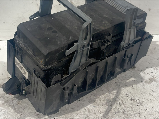 Блок предохранителей    Fiat Freemont    