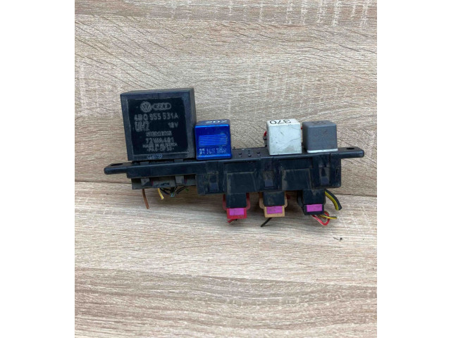 Pojistková skříňka 8L0941822A, 4B0955531A Volkswagen PASSAT B5.5 2001