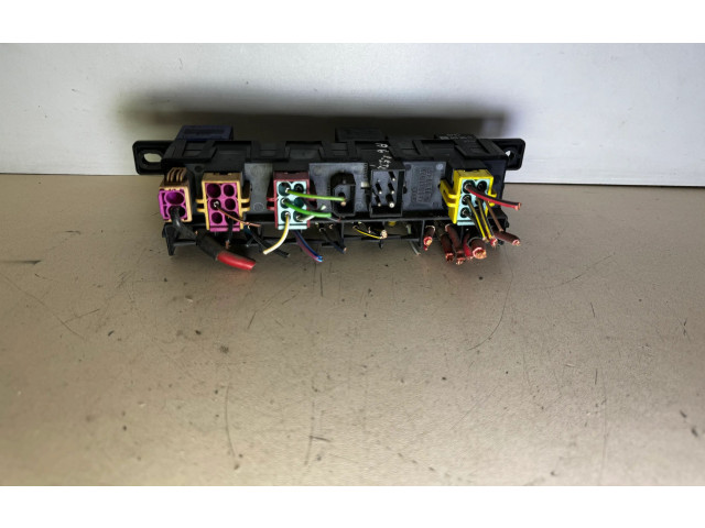Pojistková skříňka 4A0941822, 896046 Audi A6 S6 C4 4A 1995