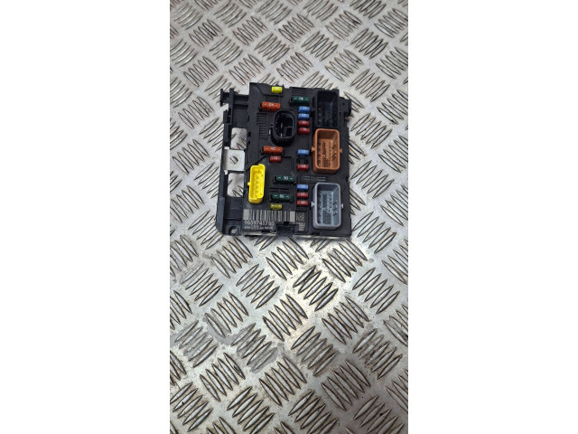 Блок предохранителей 9659741780   Citroen C2    