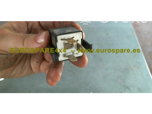Блок предохранителей MB302373 Mitsubishi Montero