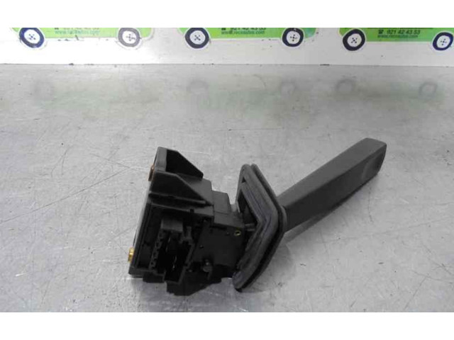 Ручка стеклоочистителей 3523207   Volvo 960