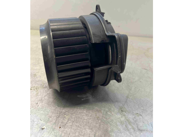 Вентилятор печки    4h2820021b, 4h2820021b   Audi A6 C7