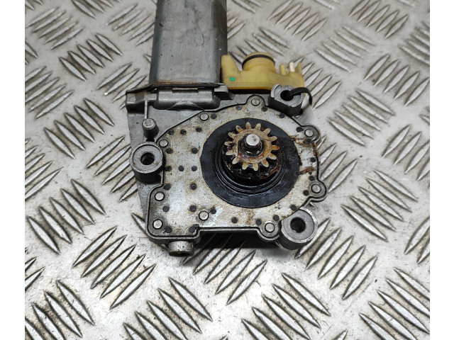 Řídící jednotka A0048201942, 0130821504 Mercedes-Benz S W140 1992