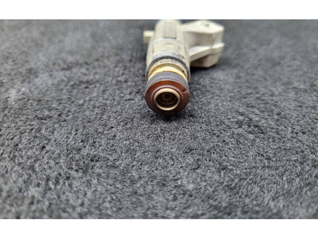 Vstřikovač 077133551Q, 0280155988 Audi A8 S8 D2 4D