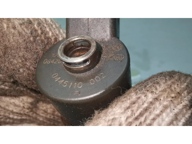 Vstřikovač 0445110002 Alfa Romeo 156 pro naftový motor 1.9