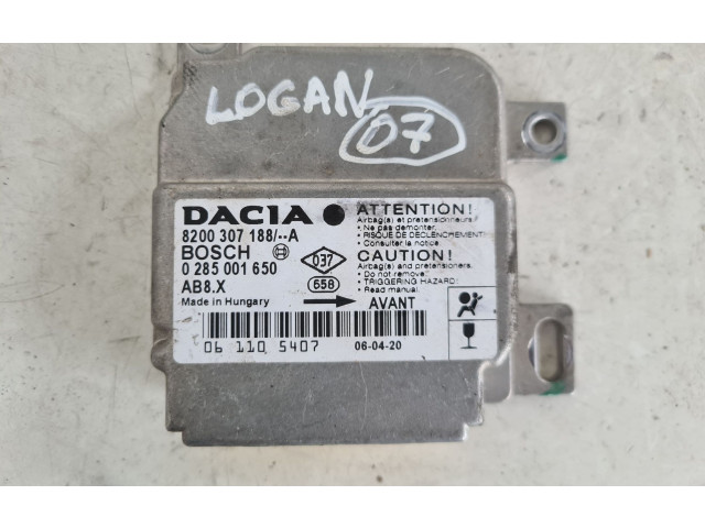 Блок управления надувных подушек 8200307188, 061105407   Dacia Logan I