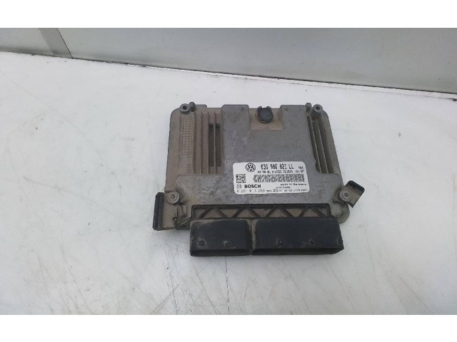 Řídící jednotka 03G906021LL   Volkswagen Caddy 2015