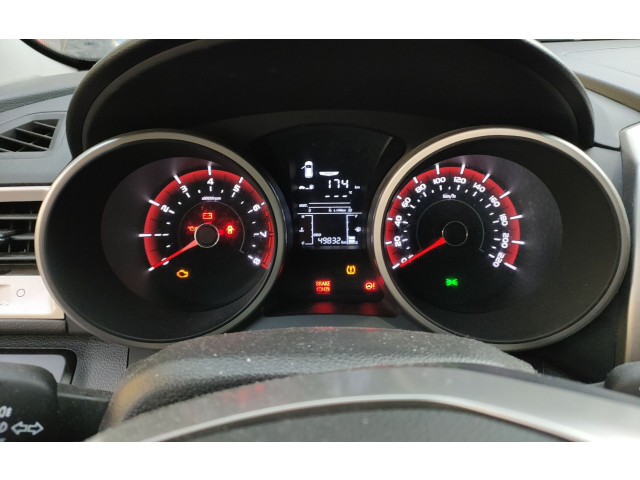 Přístrojová deska SsangYong Tivoli 2015 8021035050, 170508