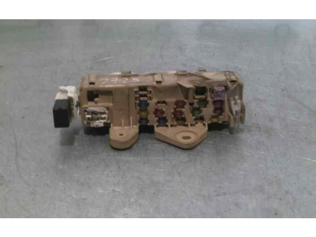 Pojistková skříňka Řídící jednotka BSM 1D2401579078 Mazda 323 2001