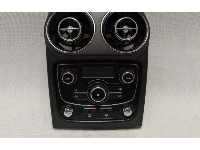 Блок управления климат-контролем AW93-18D687-DC Jaguar XJ X351