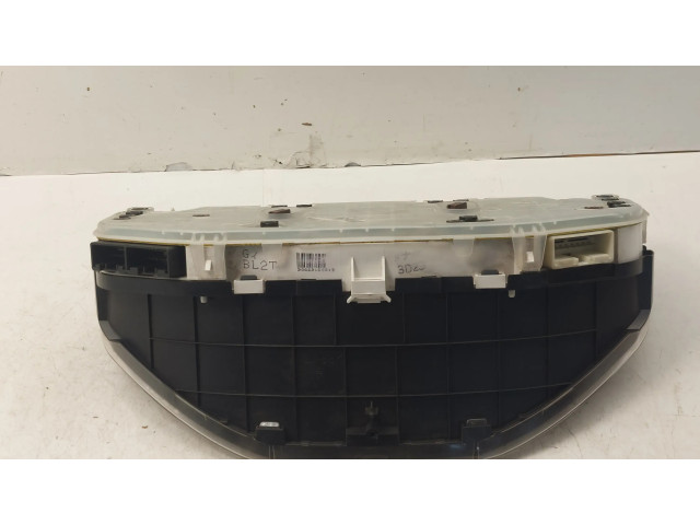 Přístrojová deska Mazda 323 F 1999 BL2T