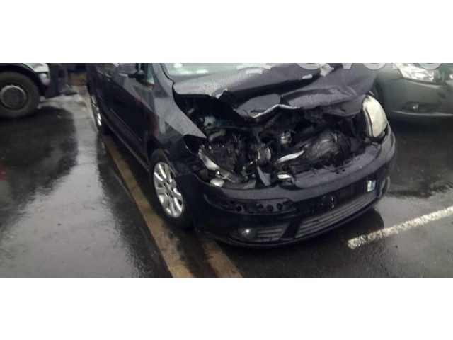 Зеркало электрическое Volkswagen Golf Plus 2005 - 2013 года