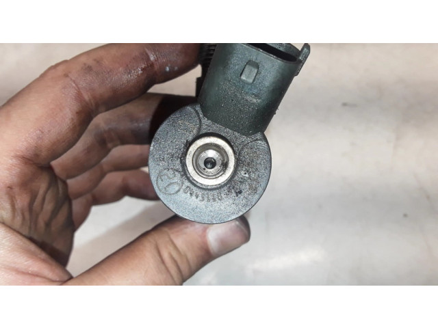Vstřikovač 0445110119   Alfa Romeo 166  pro naftový motor 2.4  