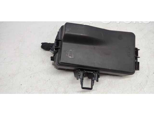 Блок предохранителей 5WA907361A Skoda Octavia Mk4