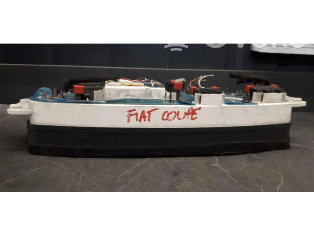 Панель приборов Fiat Coupe