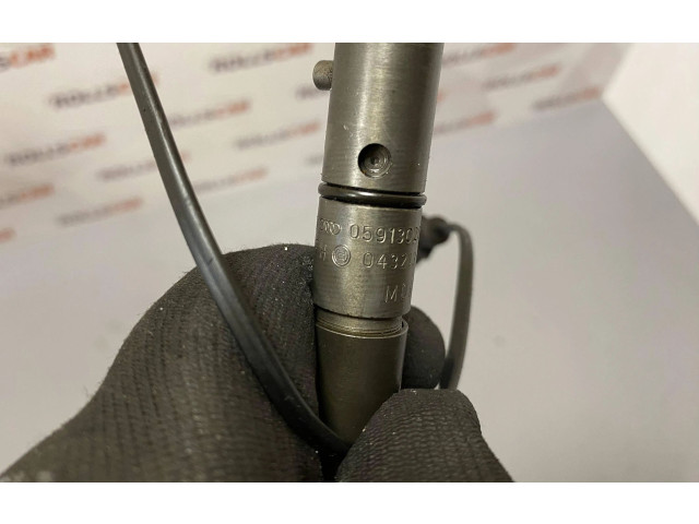 Форсунка 059130202B    Audi A6 S6 C5 4B   