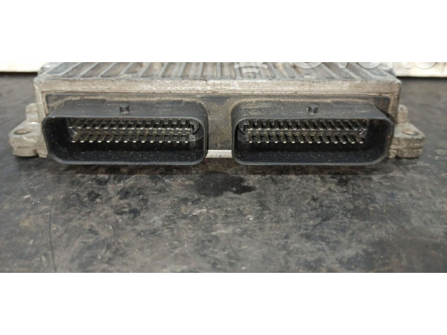 Блок управления коробкой передач Renault Clio II