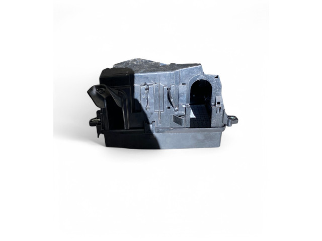 Блок предохранителей  31398000, 31398001   Volvo XC90    