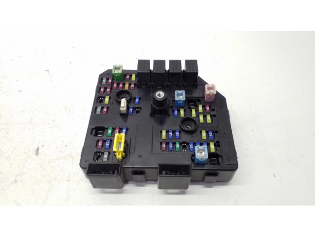 Pojistková skříňka 95202016 Chevrolet Captiva 2012