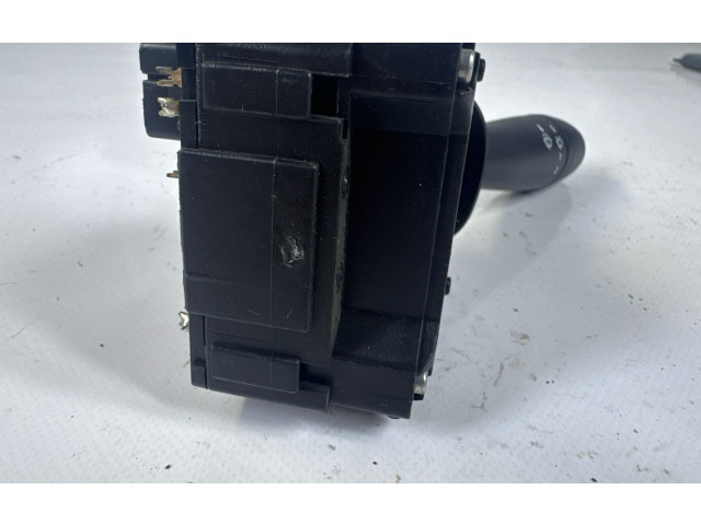 Ручка стеклоочистителей 255670736R, E11811140 Dacia Dokker