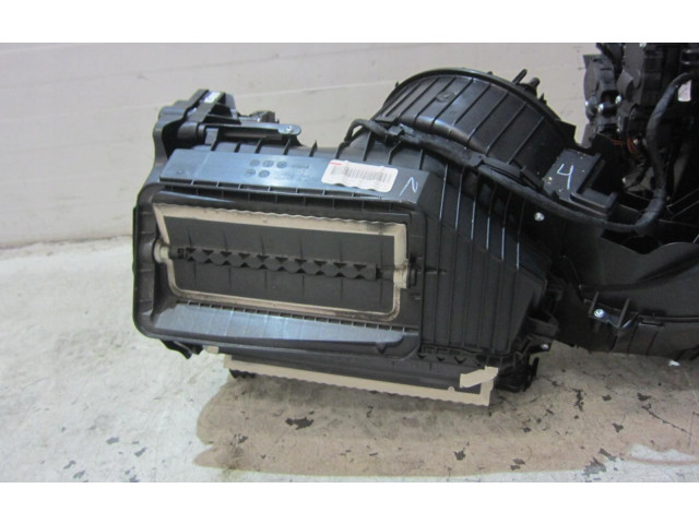 Вентилятор печки 64119382874 BMW X3 G01