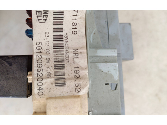   Pojistková skříňka 51711819, 501209520040   Fiat Stilo 2003