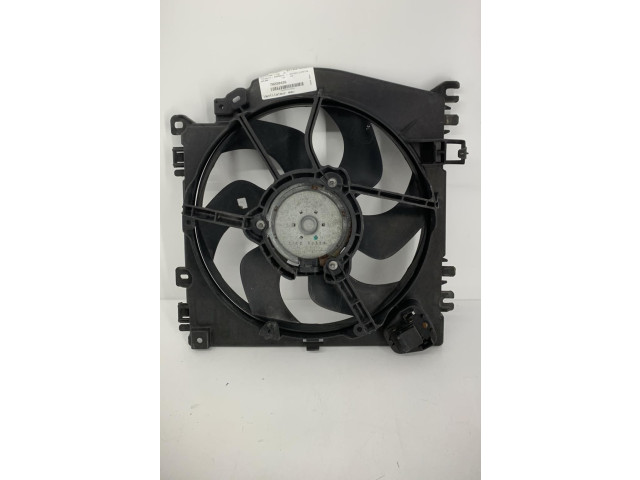 Вентилятор радиатора         Renault Clio III 