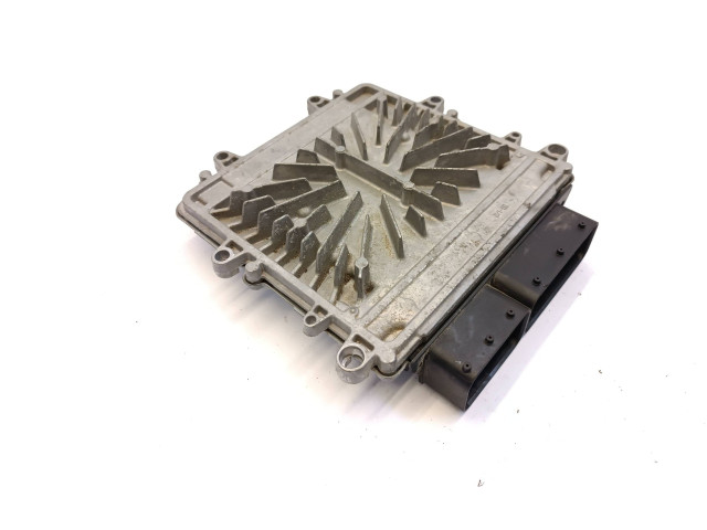 Блок управления двигателя 31336983, 0281018414   Volvo XC60