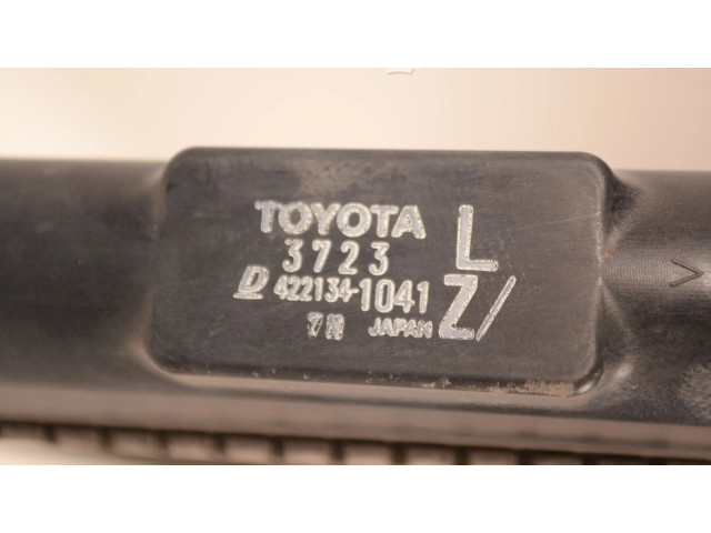 Радиатор охлаждающей жидкости 4221341041 Toyota Prius (XW30) 2011