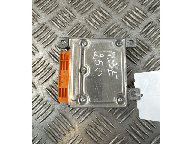 Блок подушек безопасности 0018200026, 0018200026   Mercedes-Benz E W124