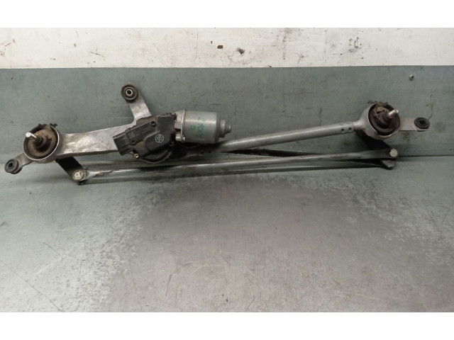 Двигатель стеклоочистителей